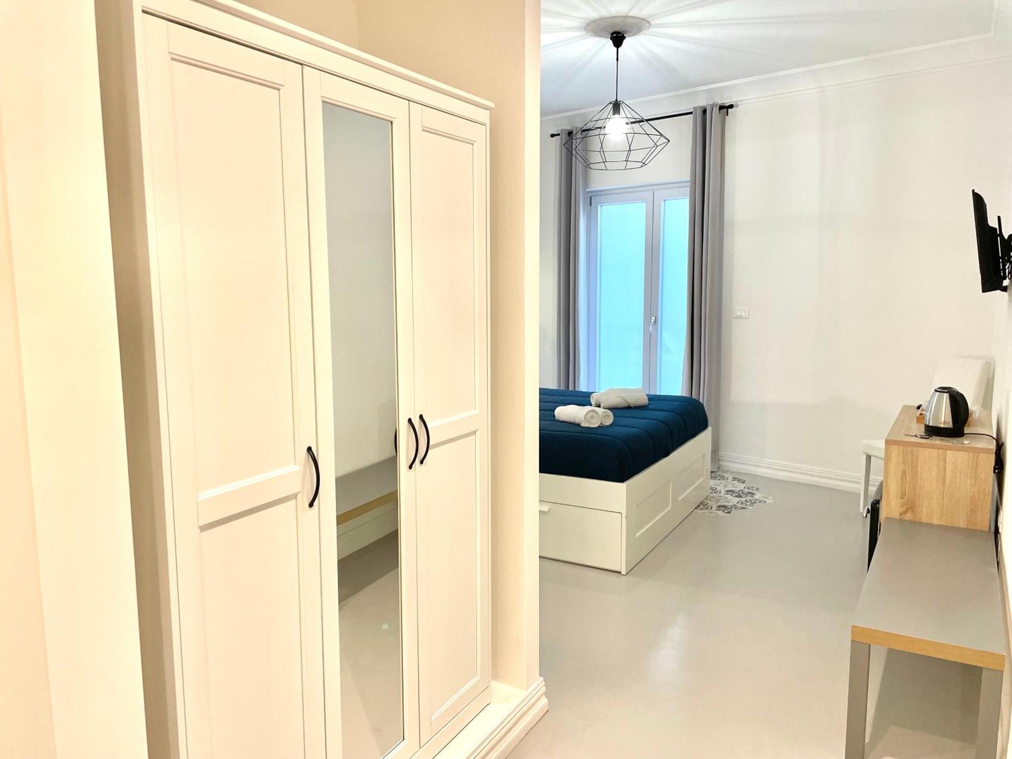 Le Porte Di Lecce Suites Экстерьер фото